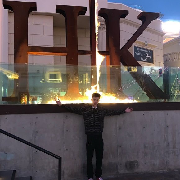 Meet your Posher, Isaac - Picture 1 of 1